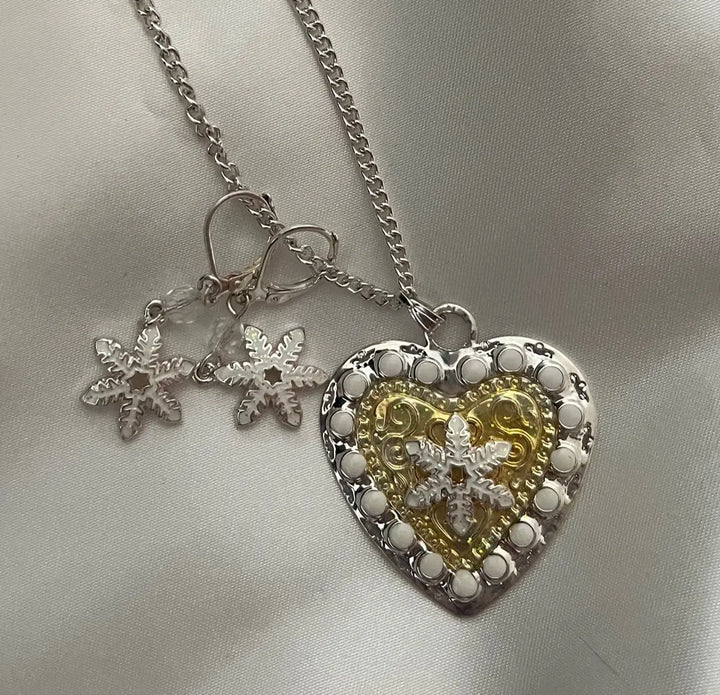 Snowflake Heart Necklace and Earring Set Sashays Jewelry